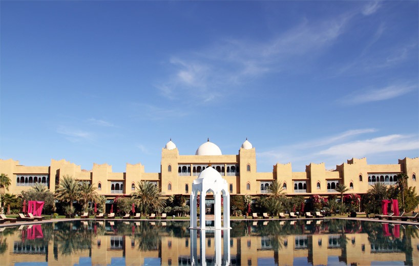 電影《慾望城市 2 》拍攝場景：璀璨瑰麗的摩洛哥五星酒店 Sahara Palace Marrakech